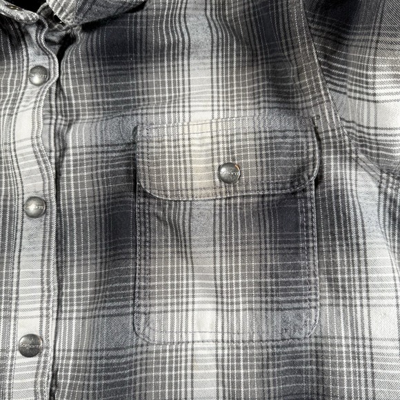 Carhartt Shirt Jacket Women's XL Black Plaid Snap Close Sherpa Lined Shacket - Picture 6 of 14
